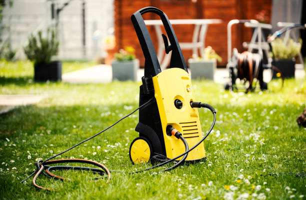 Best Spring Cleaning  in Clifton, IL